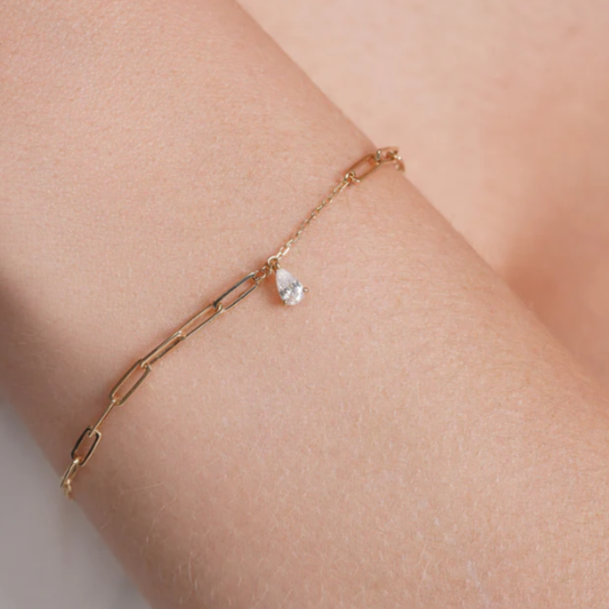 14 Karat Yellow Gold Teardrop Charm Paperclip Bracelet